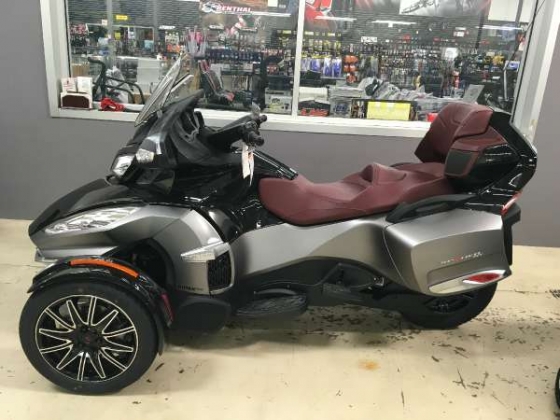$23,999, 2015 Can-Am Spyder RT-S Special Series SE6