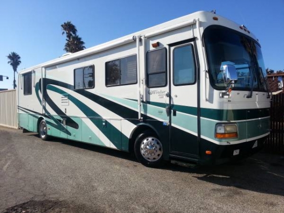 Rent a RV Super Luxury Diesel.Loaded.The Ultimate.100 FREE MILES/DAY - $359 (Marina del rey)