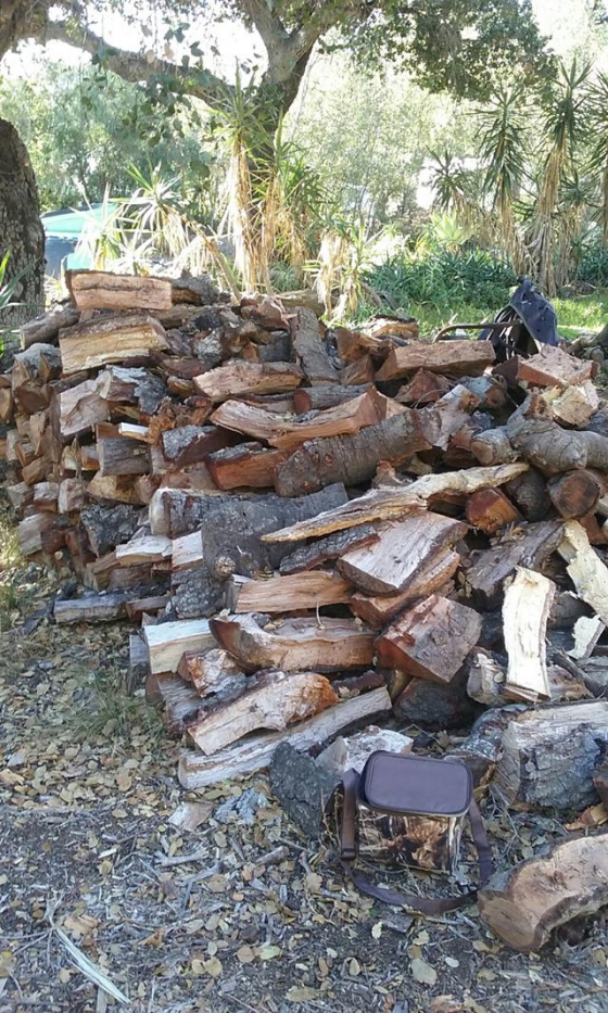 $350, OAK FIREWOOD- Split,Seasoned, Delivered and Stacked at your location! Free deliver within 50 miles!