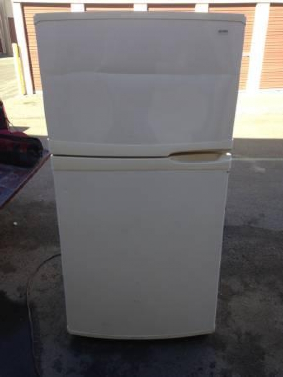 $1, Unwanted Appliance Pick up in Los Angeles refrigerator washer dryer & Stove