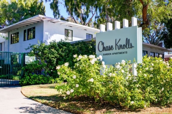 $1,785, 1br, 1 bd/1 bath Chase Knolls Apartments in Sherman Oaks, California offers a variety of 1, 2 and 3 b...