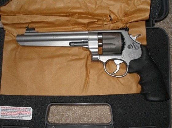 $600, Smith & Wesson 929 9mm 6.5” ( 170341 ) S&W M929